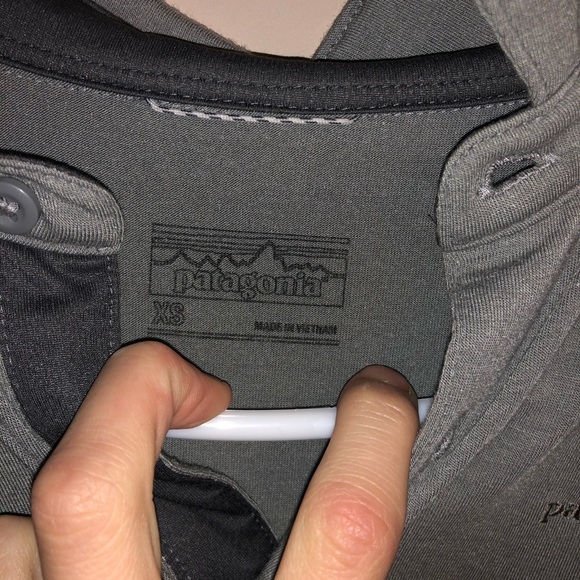 Patagonia collard shirt - Picture 2 of 2